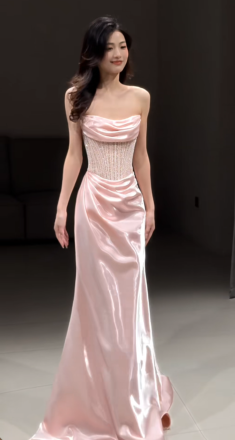 Elegant Sheath Pink Long Prom Dress Satin Beaded Strapless Evening Dress Sleeveless Party Dress ED06396