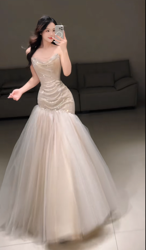 Elegant Sheath Champagne Long Prom Dress Tulle Strapless Evening Dress Sleeveless Party Dress ED06399