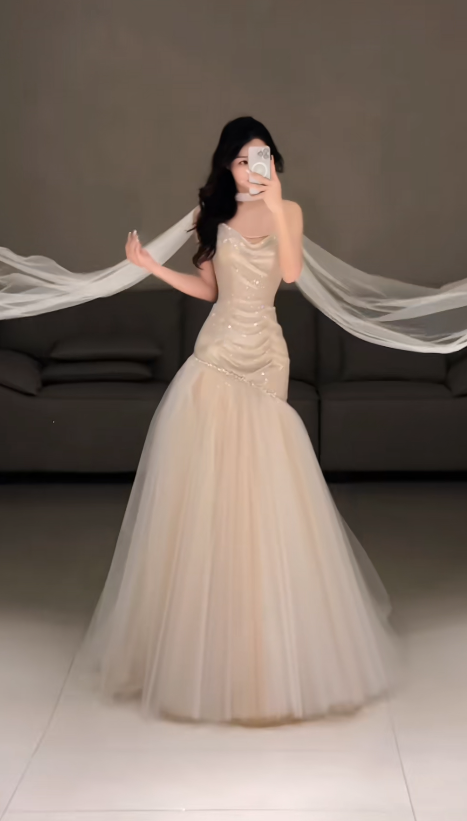 Elegant Sheath Champagne Long Prom Dress Tulle Strapless Evening Dress Sleeveless Party Dress ED06399