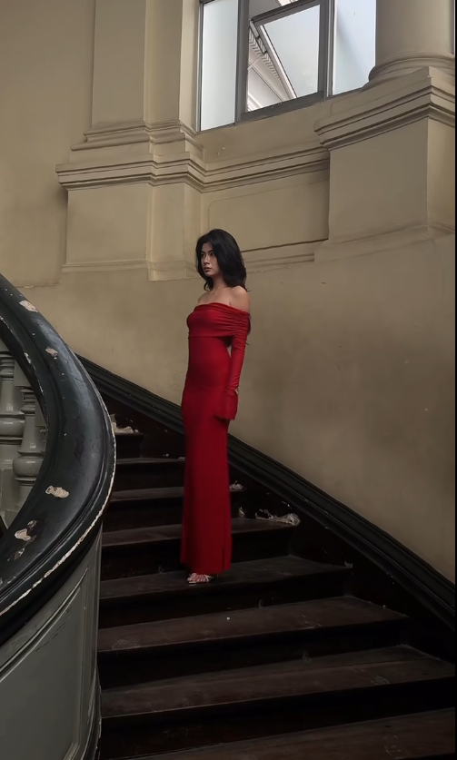 Sexy Sheath Burgundy Long Prom Dress Chiffon Rhinstones Off-shoulder Evening Dress Long Sleeves Party Dress ED06404