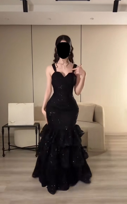 Wunderschönes dunkelolivgrünes herzförmiger Ausschnitt A-Linie Satin Tüll Kurzes Ballkleid Homecoming-Kleid ED02575