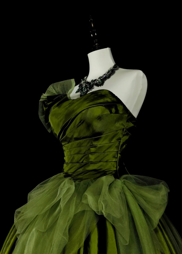 Elegant A-Line Green Long Prom Dress Satin Strapless Evening Dress Sleeveless Party Dress ED06435