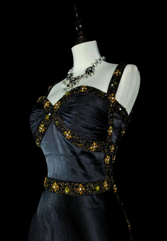 Elegant Sheath Black Long Prom Dress Beaded Satin Straps Evening Dress Sleeveless Formal Dress ED06439