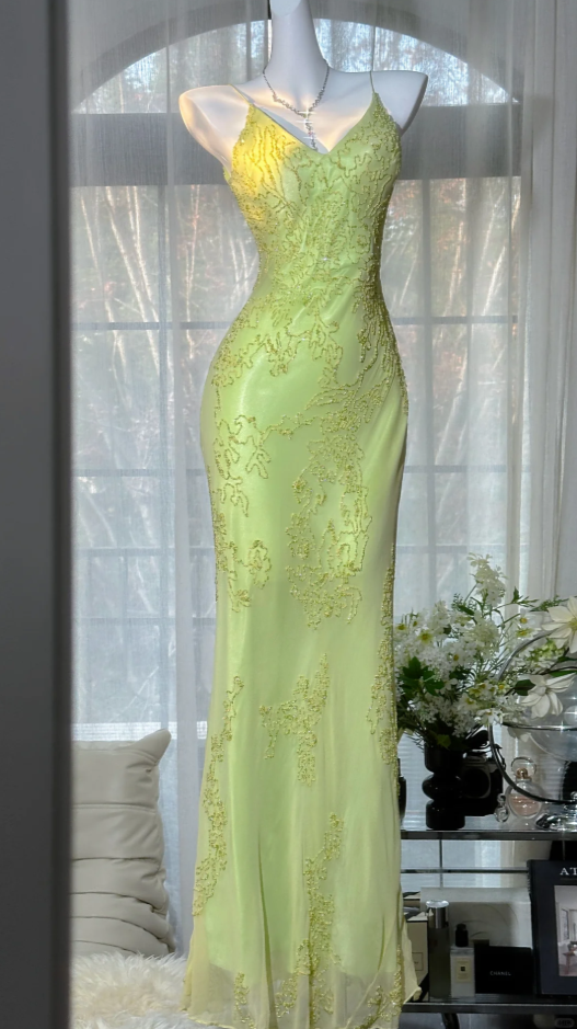 Chic Sheath Green Long Prom Dress Beaded Chiffon Spaghetti Straps Evening Dress ED06442
