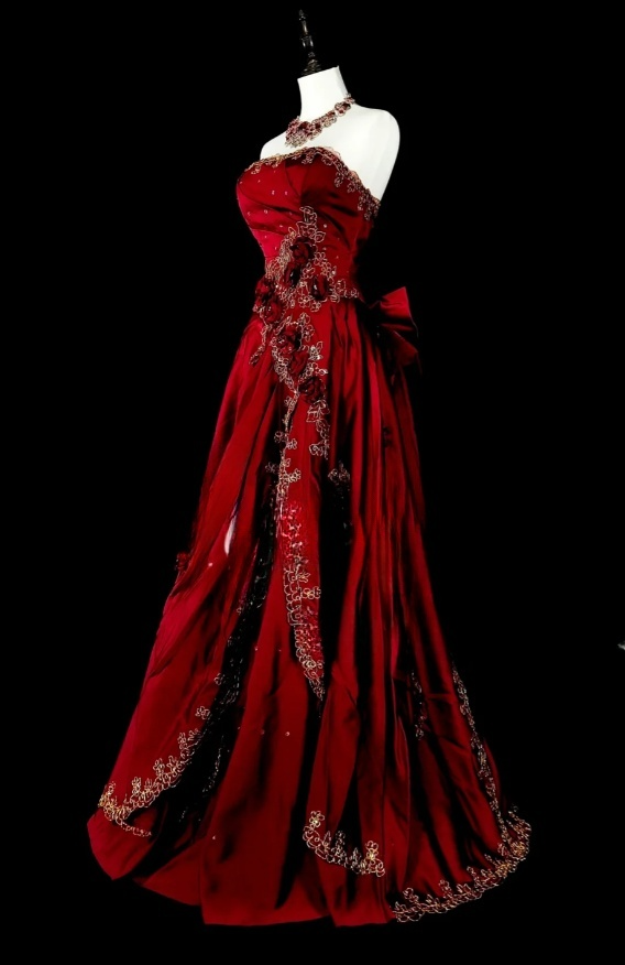 Chic A-Line Burgundy Long Prom Dress Applique Satin Strapless Evening Dress Sleeveless Birthday Dress ED06475