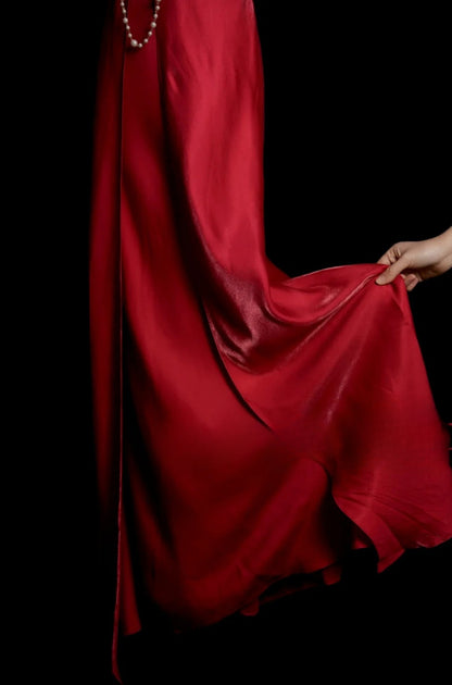 Chic Red Long Prom Dresses Sapghetti Straps Sheath Evening Dress Beaded Satin Sleeveless Wedding Guest Outfit  ED06532