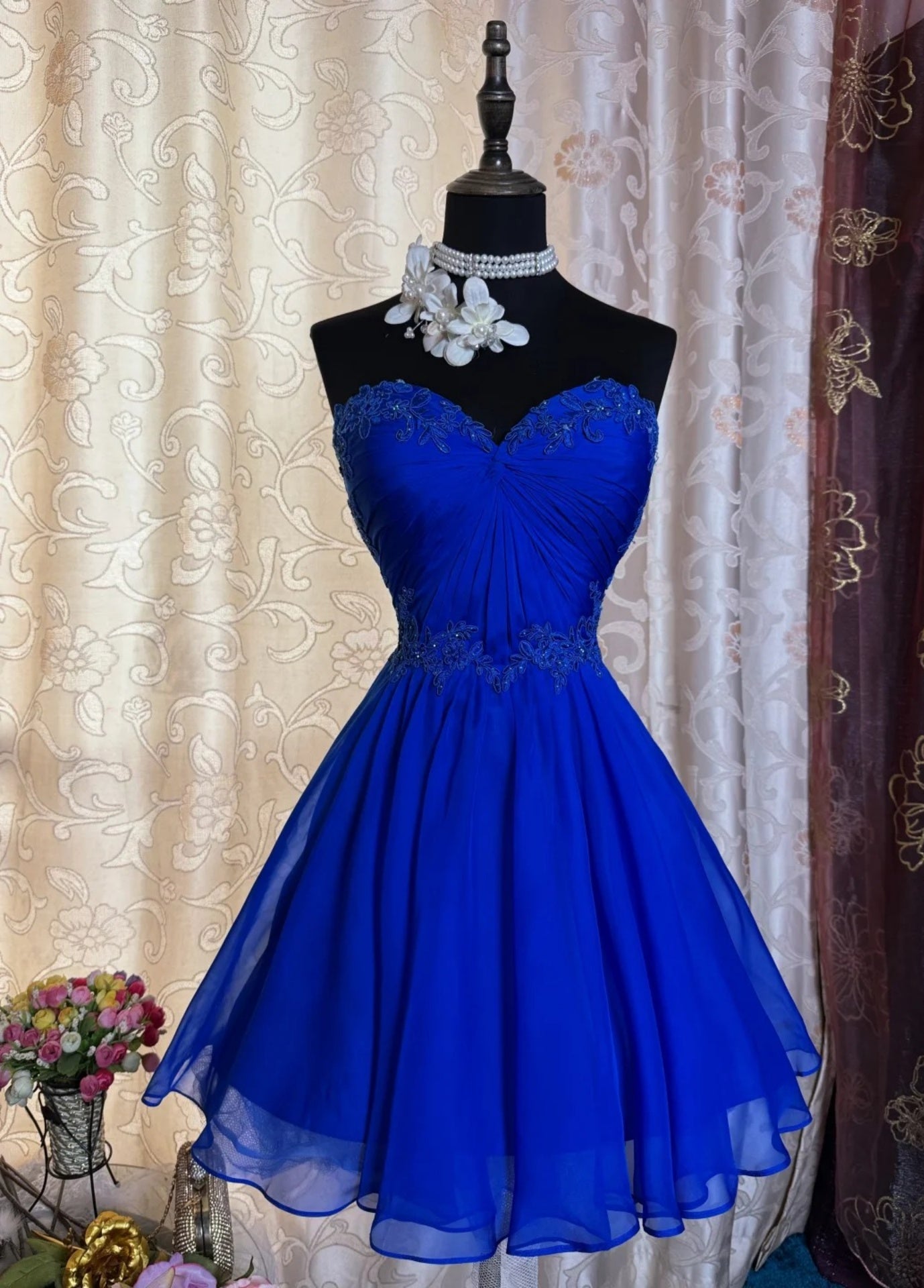 Wunderschönes dunkelolivgrünes herzförmiger Ausschnitt A-Linie Satin Tüll Kurzes Ballkleid Homecoming-Kleid ED02575