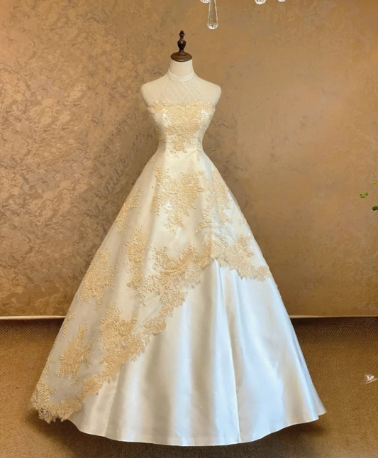 Glam White Long Prom Dresses Applique Satin Halter A-Line Evening Dress Sleeveless Birthday Dress ED06550