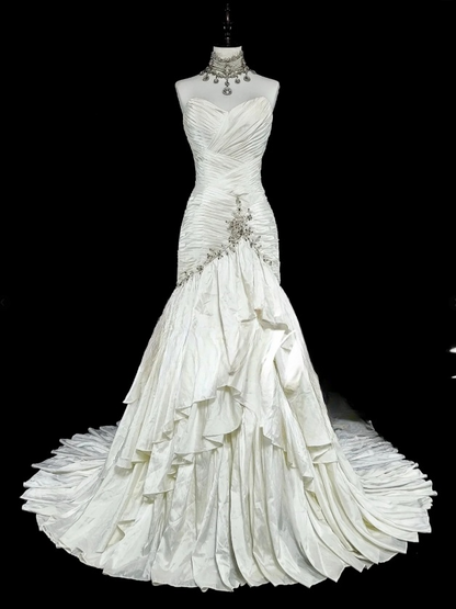 Gorgeous White Long Prom Dresses Satin Sweetheart Sheath Evening Dress Sleeveless Birthday Dress ED06553