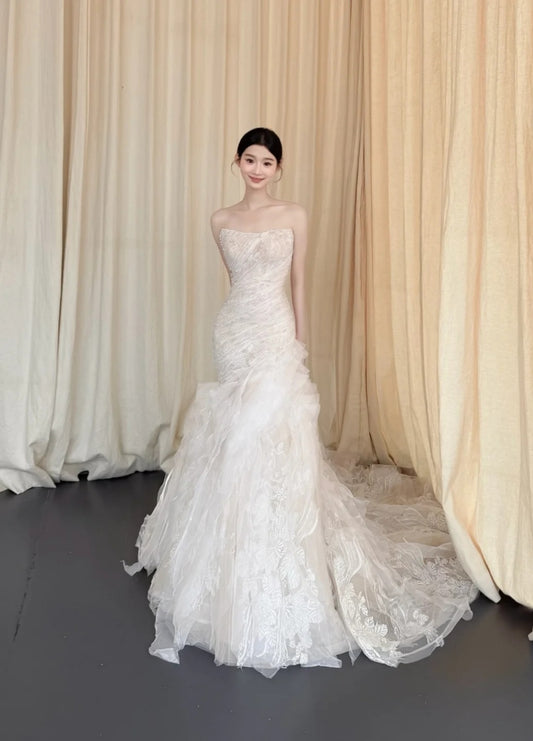 Modest Sheath Long Wedding Dresses Strapless Tulle White Bridal Gowns Beaded Sleeveless Bridal Dress ED06554