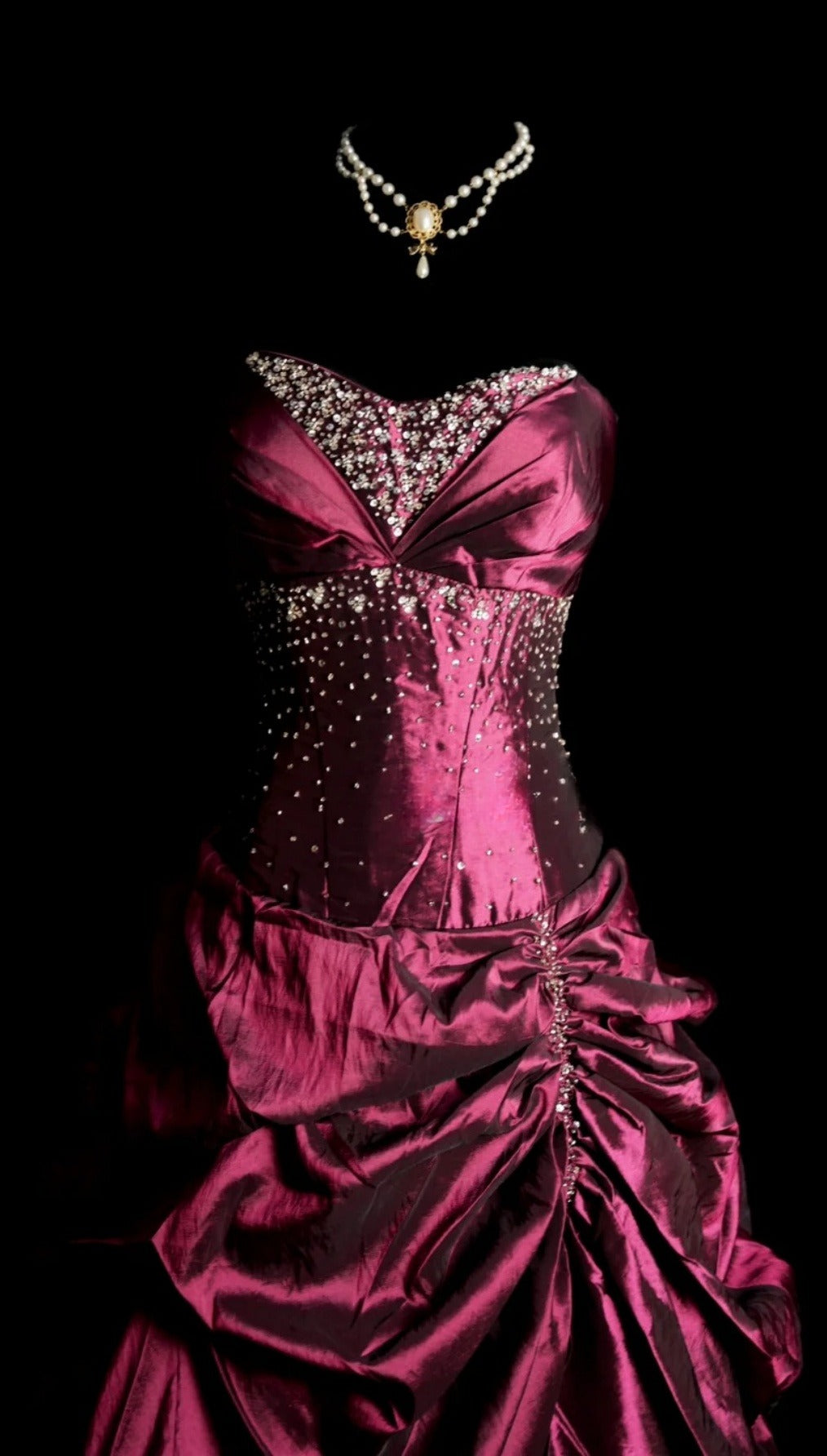 Elegant Burgundy Long Prom Dresses Beaded Satin A-Line Evening Dress Strapless Sweet 16 Dress ED06560