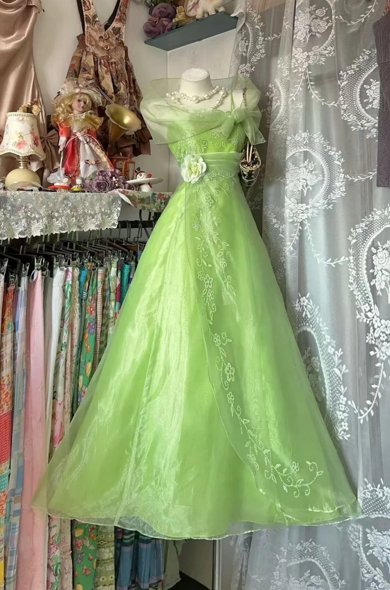Fairy Green Long Prom Dress Spaghetti Straps A-Line Birthday Dress Tulle Beaded Sleeveless Evening Dress ED06572