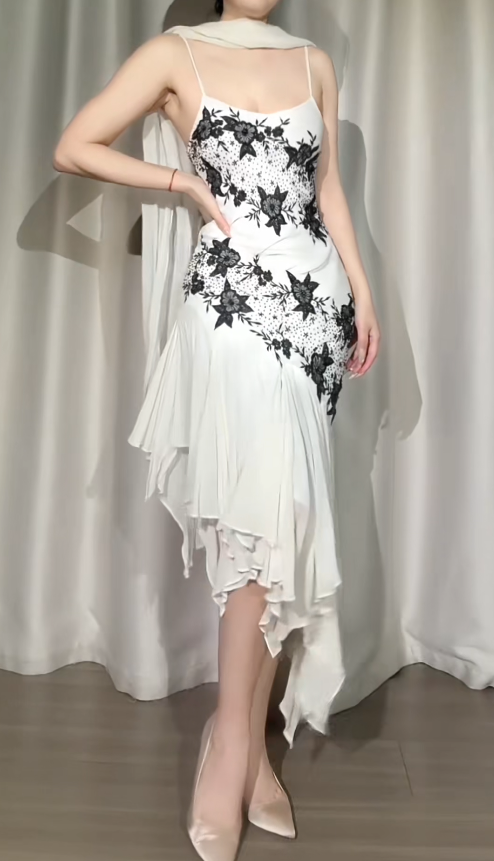 Wunderschönes dunkelolivgrünes herzförmiger Ausschnitt A-Linie Satin Tüll Kurzes Ballkleid Homecoming-Kleid ED02575