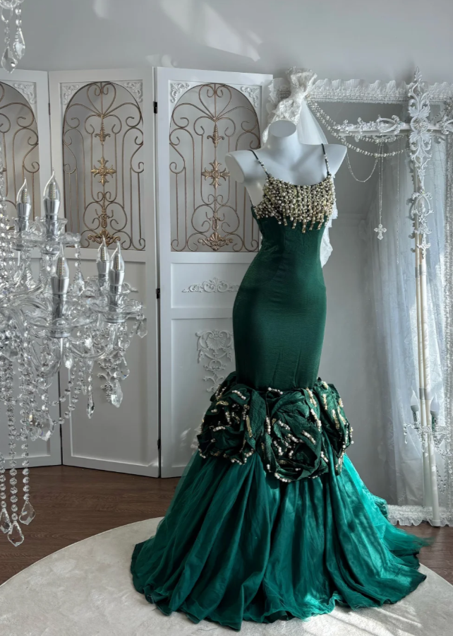 Chic Dark Green Long Prom Dress Spaghetti Straps Mermaid Evening Dress Satin Beaded Sleeveless Birthday Dress ED06577
