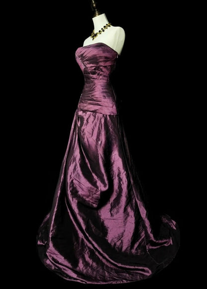 Chic Purple Long Prom Dress Satin Strapless Sheath Evening Dress Sleeveless Birthday Dress ED06592