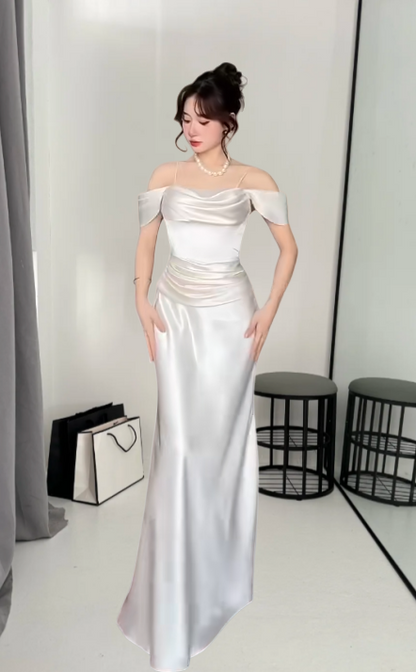 Wunderschönes dunkelolivgrünes herzförmiger Ausschnitt A-Linie Satin Tüll Kurzes Ballkleid Homecoming-Kleid ED02575