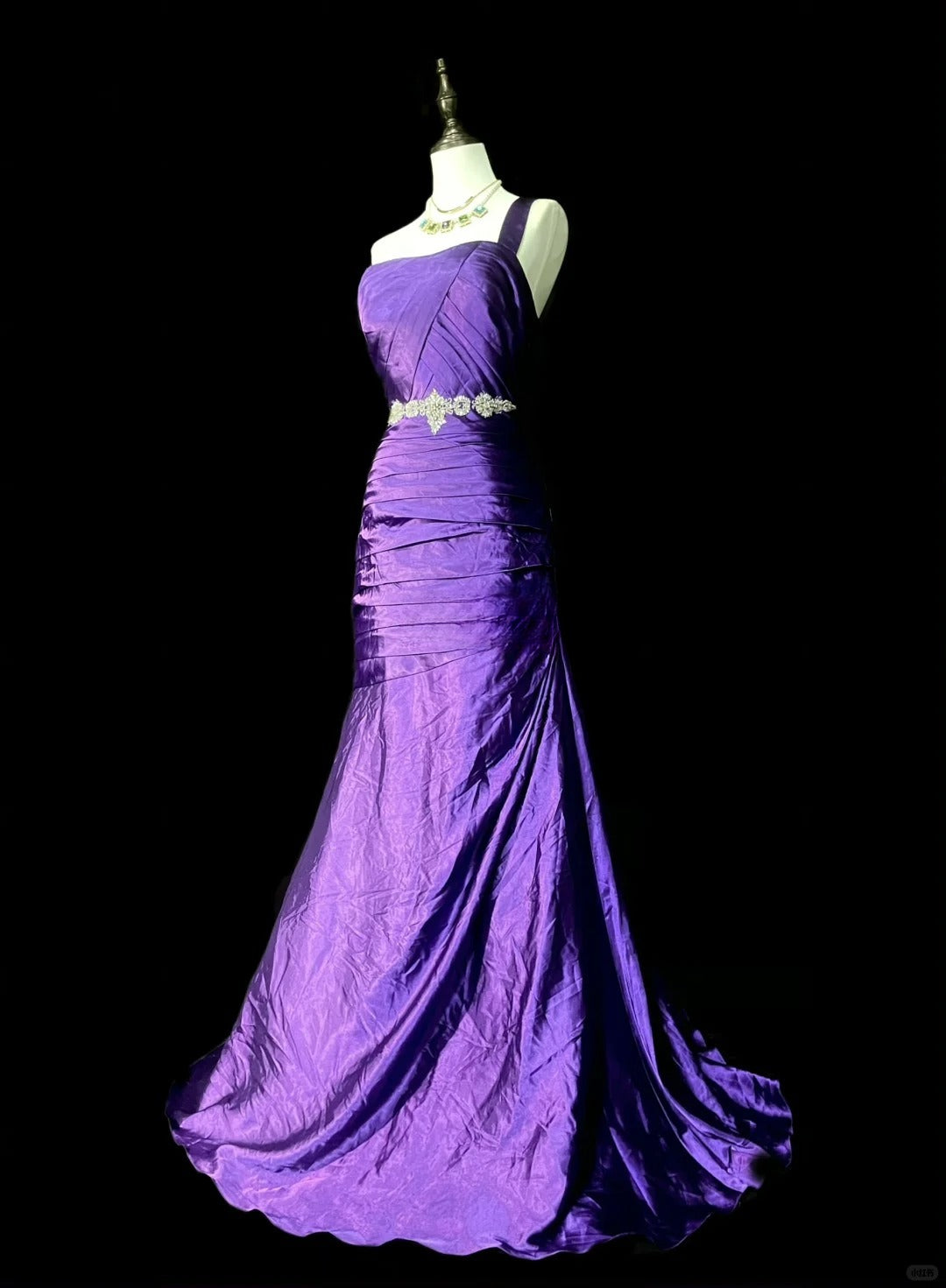 Gorgeous Purple Long Prom Dress Satin One-shoulder Sheath Evening Dress Sleeveless Birthday Dress ED06613