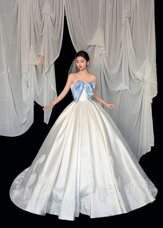 Modest A-line Long Wedding Dress Satin Strapless White Bridal Gowns Sleeveless Bridal Dress ED06632