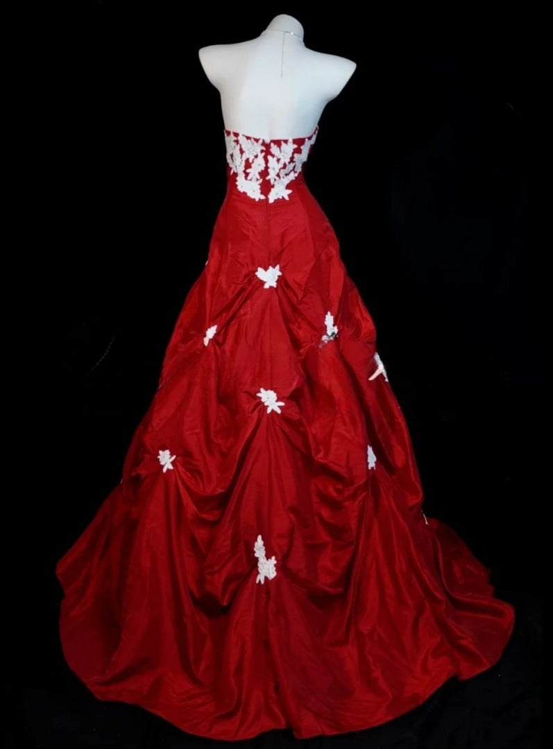 Gorgeous Strapless Burgundy Long Prom Dress Satin Appliques A-Line Evening Dress Zipper Sleeveless Birthday Dress ED06681