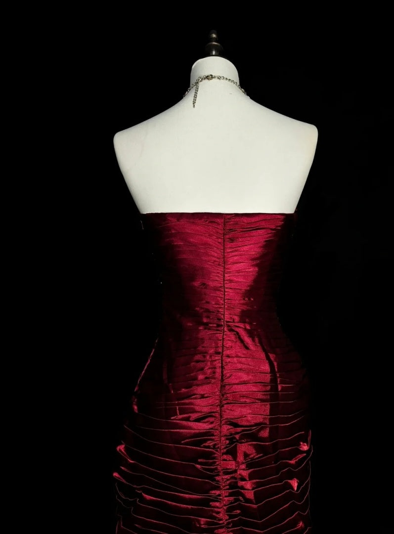 Vintage Strapless Burgundy Long Prom Dress Beaded Satin Sheath Evening Dress Sleeveless Birthday Dress ED06686