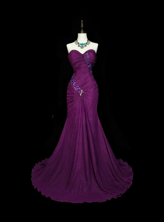 Wunderschönes dunkelolivgrünes herzförmiger Ausschnitt A-Linie Satin Tüll Kurzes Ballkleid Homecoming-Kleid ED02575