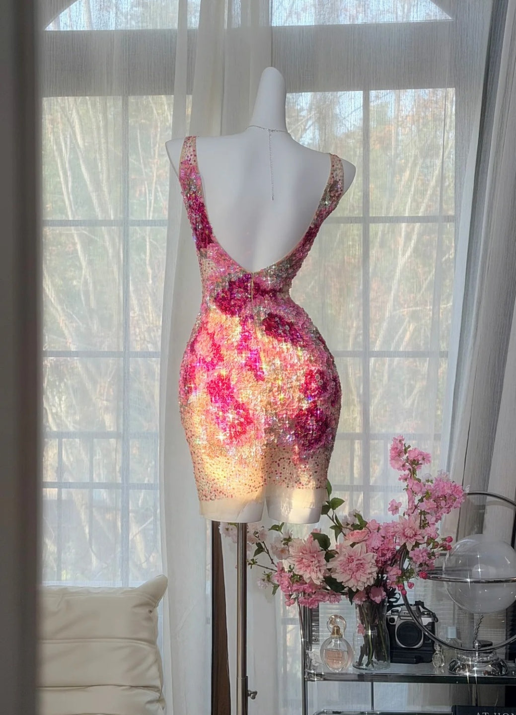 Sexy Pink Prom Dress V-Neck Sheath Evening Dress Sequins Short Birthday Dress ED06728