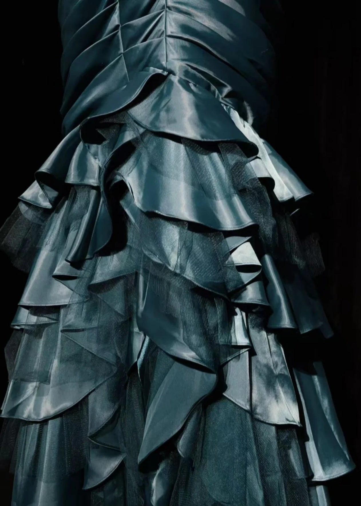 Classy Teal Prom Dresses One-shoulder Sheath Long Evening Dress Pleated Satin Sleeveless Formal Dress ED06737