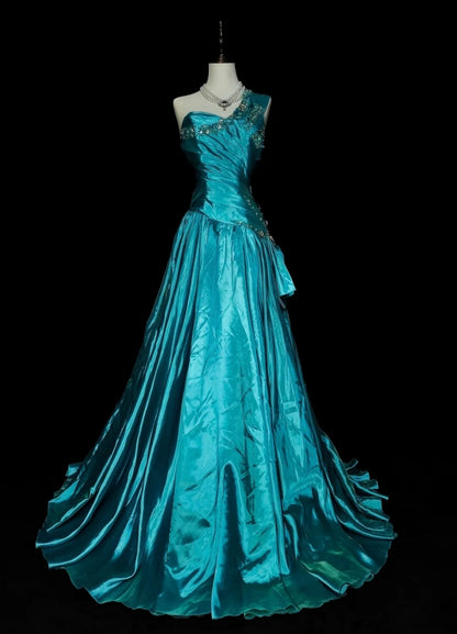Wunderschönes dunkelolivgrünes herzförmiger Ausschnitt A-Linie Satin Tüll Kurzes Ballkleid Homecoming-Kleid ED02575