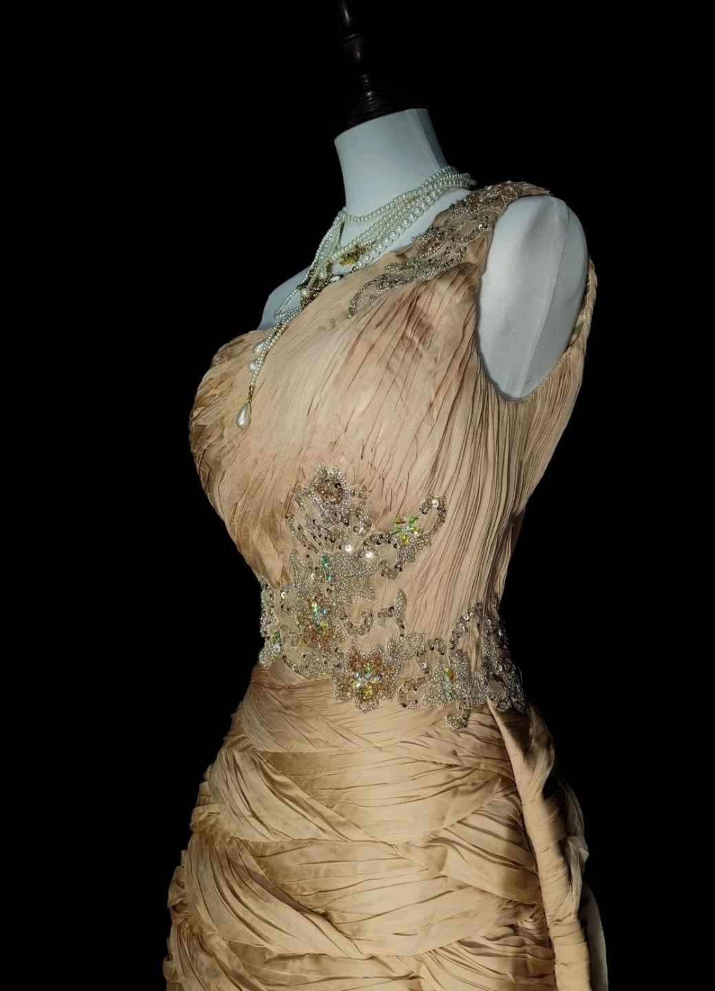 Vintage Champagne Prom Dresses One-shoulder Sheath Long Evening Dress Pleated  Tulle Sleeveless Formal Dress ED06739