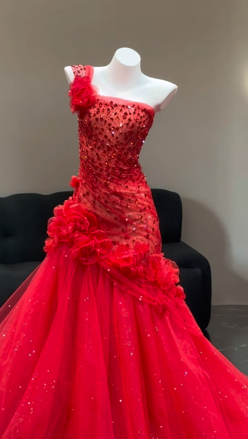 Vintage Red Prom Dress Tulle Sheath Strapless Evening Dress  ED06780