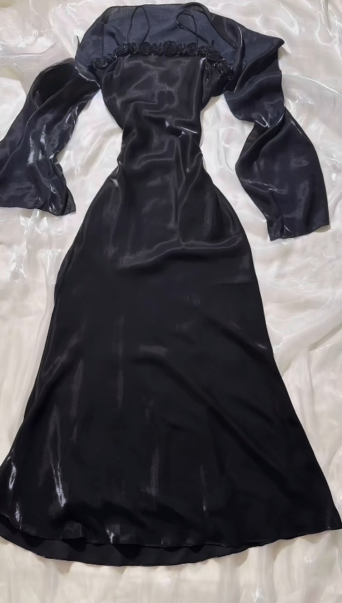 Gorgeous Black Prom Dress Satin Spaghetti Straps Evening Dress Sheath Formal Dress ED06827