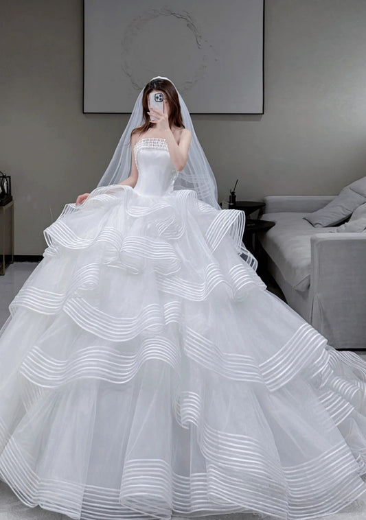 Timeless White Wedding Dress Tulle Strapless Bridal Gowns Sleeveless A-Line Bridal Dress ED06846