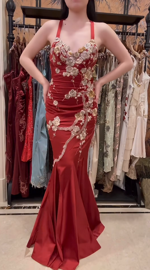 Gorgeous Mermaid Red Prom Dress Satin Halter Embroidery Evening Dress ED06853