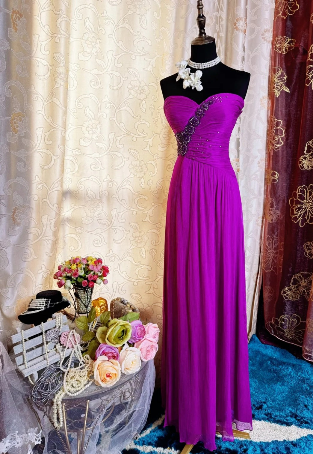 Wunderschönes dunkelolivgrünes herzförmiger Ausschnitt A-Linie Satin Tüll Kurzes Ballkleid Homecoming-Kleid ED02575