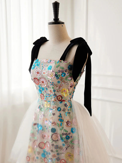 Einzigartiges langes Ballkleid aus Tüll mit Pailletten in A-Linie, weißes Abendkleid ED0689