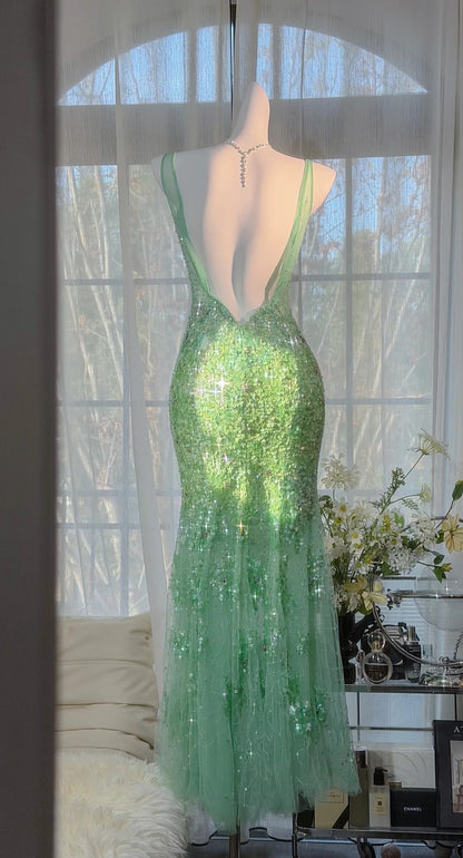 Chic Green Prom Dress V-neck Sequins Sheath Evening Dress Backless Birthday Dress ED06911