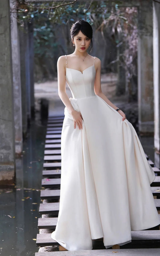 Timeless White Wedding Dress Satin Spaghetti Straps A-Line Bridal Gown Sleeveless Bridal Dresss ED06936