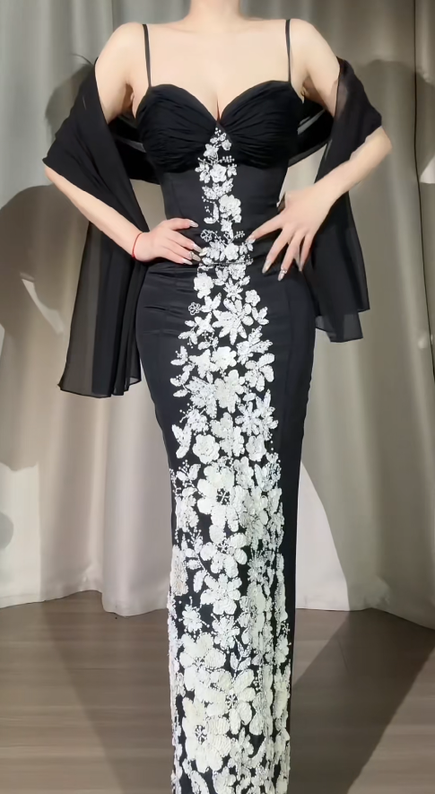 Vintage Black Prom Dress Sequins Chiffon Spaghetti Straps Evening Dress Sheath Birthday Dress ED06937