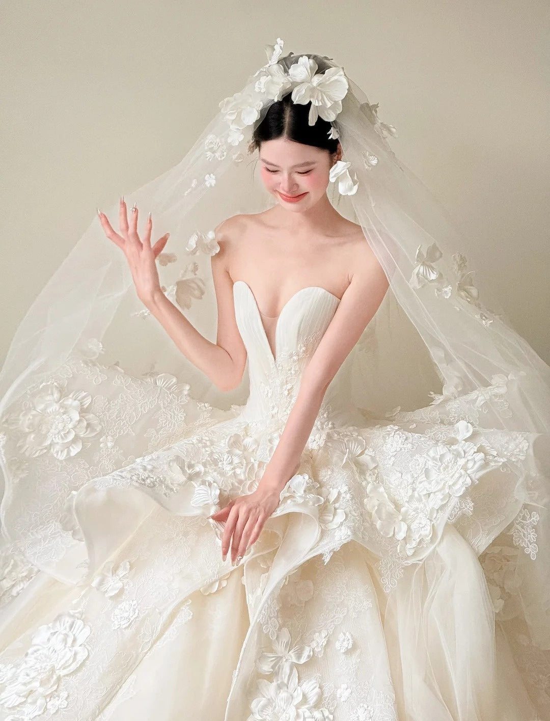 Timeless White Wedding Dress Tulle Sweetheart A-Line Bridal Gown Sleeveless Bridal Dresss ED06938