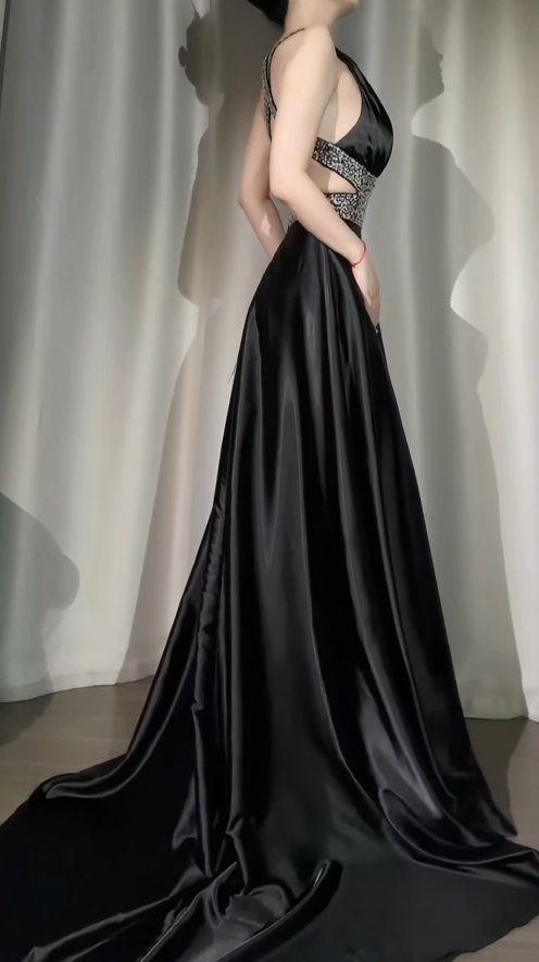 Chic Black Prom Dress V-neck Satin  A-Line Evening Dress ED06972