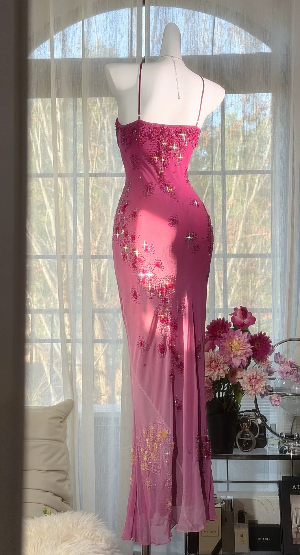 Robe de bal rose chic en mousseline, bretelles spaghetti perlées, robe de soirée fourreau, robe de cérémonie ED07005