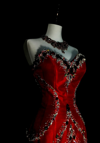 Robe de bal rouge chic en satin, décolleté cœur, coupe trapèze, robe d'anniversaire ED07019
