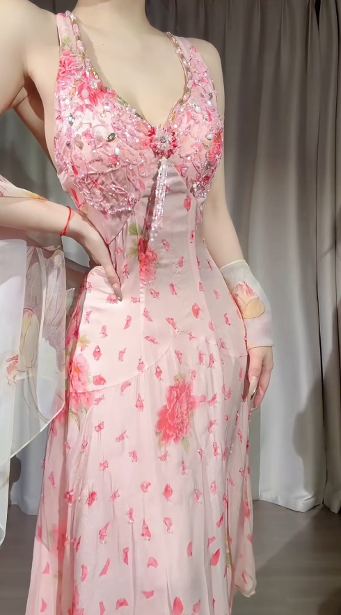 Vintage Pink Prom Dress Chiffon Floral Beaded Evening Dress Halter Sheath Birthday Dress ED07038