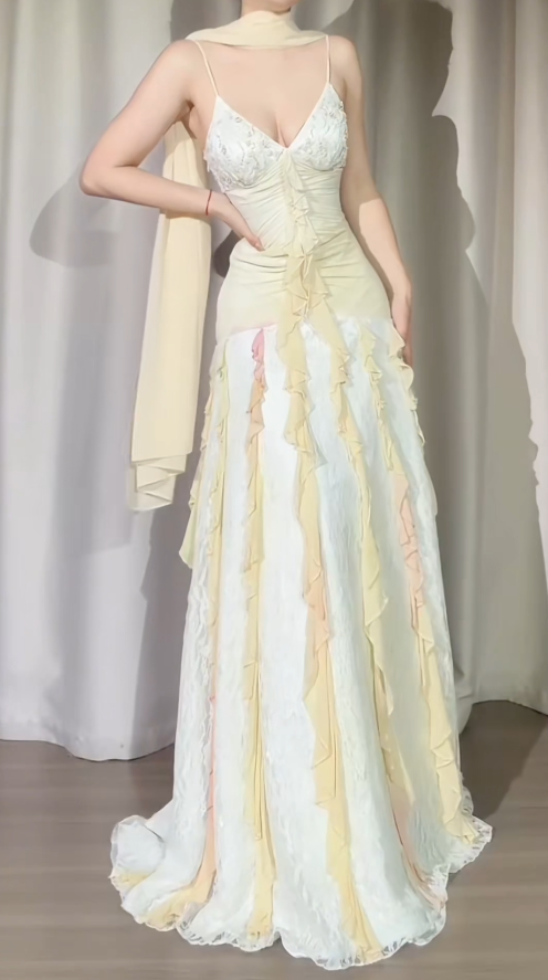 Robe de bal vintage à fines bretelles, robe fourreau en mousseline et dentelle, référence ED07040