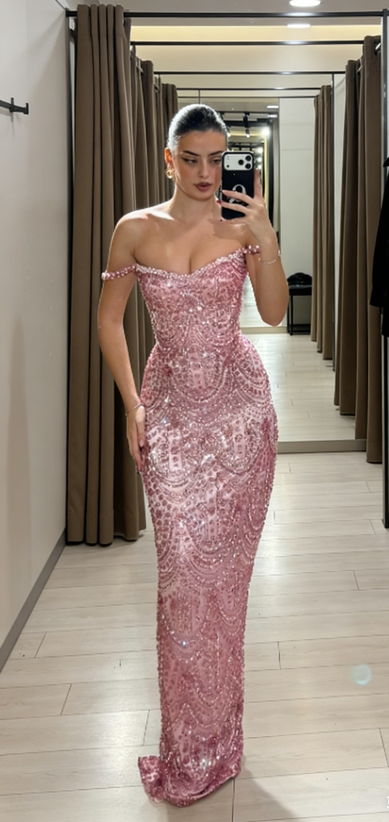 Magnifique robe de bal rose à bretelles et perles, coupe fourreau, référence ED07069