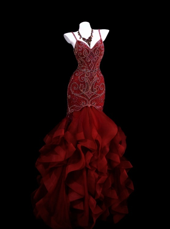 Robe de bal bordeaux élégante en tulle et perles, robe d'anniversaire à fines bretelles, robe de soirée sirène ED07075
