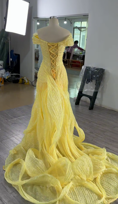 Chic Yellow Prom Dress Off-shoulder Sheath Tulle Evening Dress ED07155