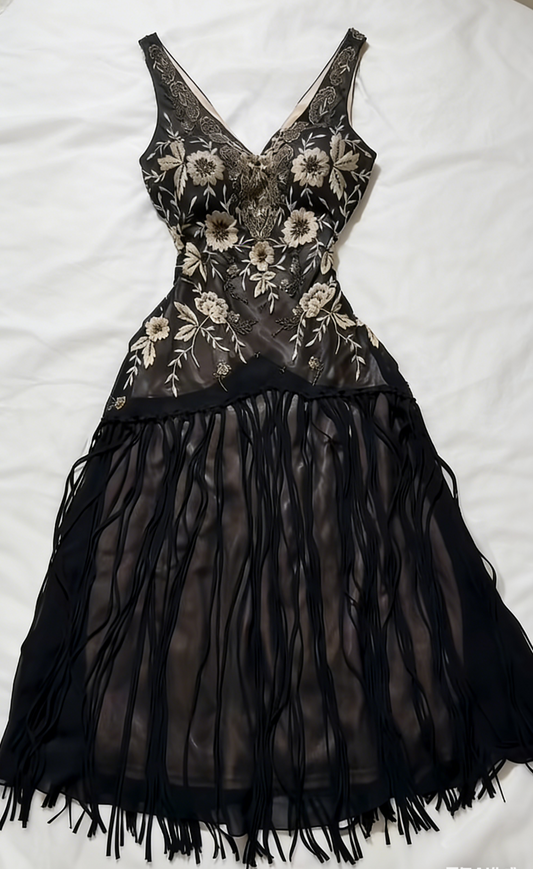 Chic Short Black Prom Dress V-neck Chiffon Evening Dress A-Line Beaded Birthday Dress ED07177