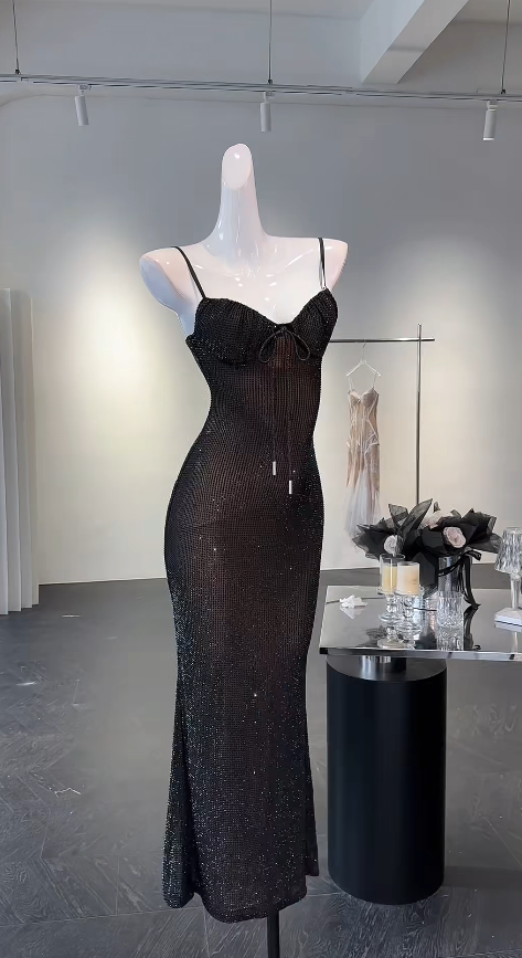 Classy Black Prom Dress Sheath Spaghetti Straps Evening Dress Chiffon Diamonds Sleeveless Birthday Dress ED07231