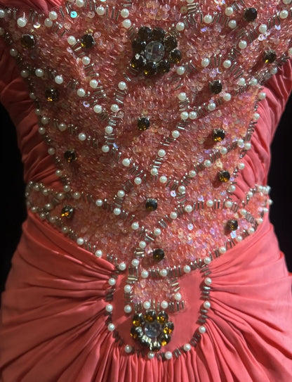 Robe de bal longue chic couleur pastèque, en mousseline perlée, décolleté cœur, robe fourreau ED07249